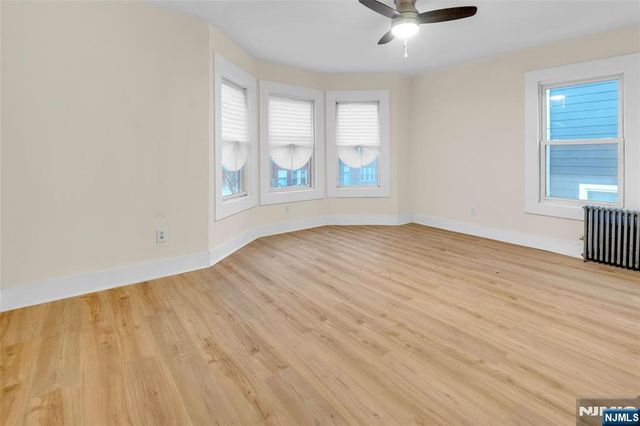 44 Stuyvesant Avenue, Newark, NJ 07106