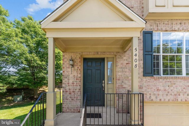 5408 CRYSTALFORD LN, Centreville, VA 20120