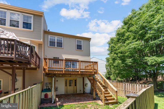 5408 CRYSTALFORD LN, Centreville, VA 20120