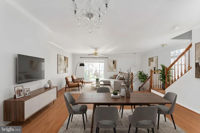 5408 CRYSTALFORD LN, Centreville, VA 20120