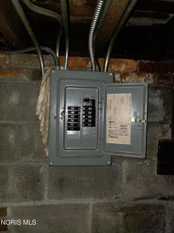 637 Milton Street, Toledo, OH 43605