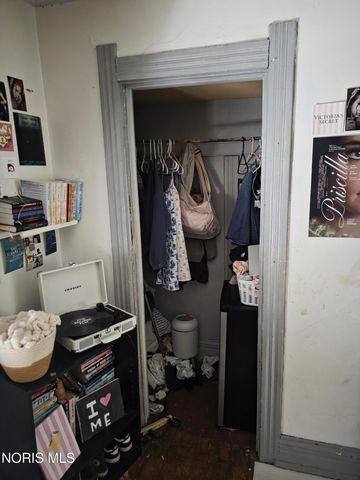 637 Milton Street, Toledo, OH 43605