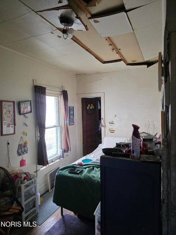 637 Milton Street, Toledo, OH 43605