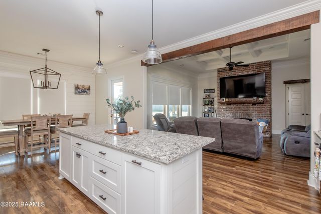 101 Burning Oaks Drive, Carencro, LA 70520