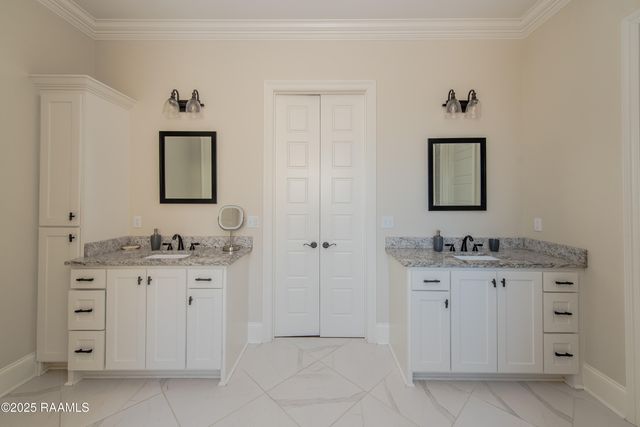 101 Burning Oaks Drive, Carencro, LA 70520