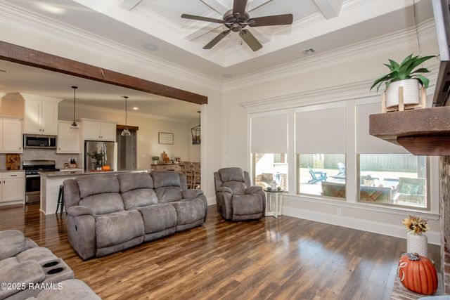 101 Burning Oaks Drive, Carencro, LA 70520