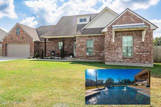 101 Burning Oaks Drive, Carencro, LA 70520