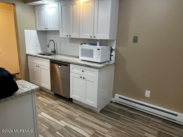 178 Amberly Drive H, Manalapan, NJ 07726