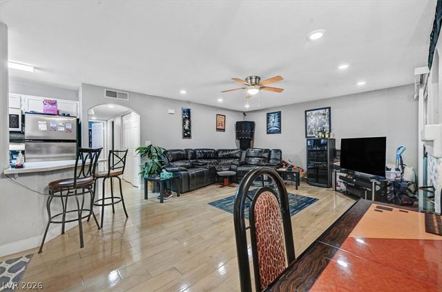 4428 West Lake Mead Boulevard 101, Las Vegas, NV 89108