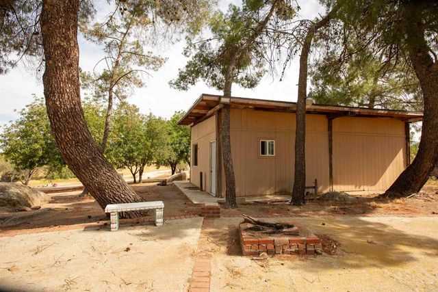 32305 Red Mountain Road, Hemet, CA 92544