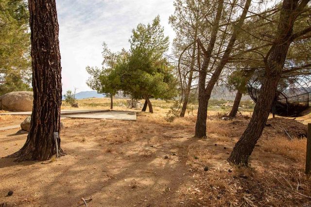 32305 Red Mountain Road, Hemet, CA 92544