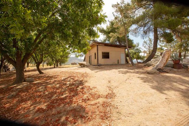 32305 Red Mountain Road, Hemet, CA 92544