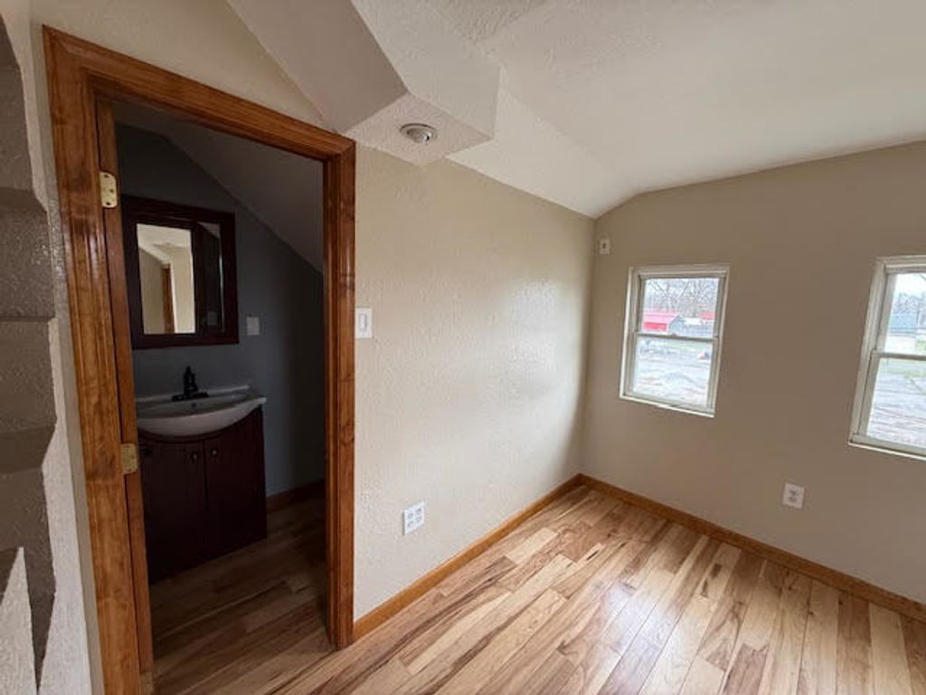 Image 48 of property listing at 111 E Peach Street, Centralia, IL 62801