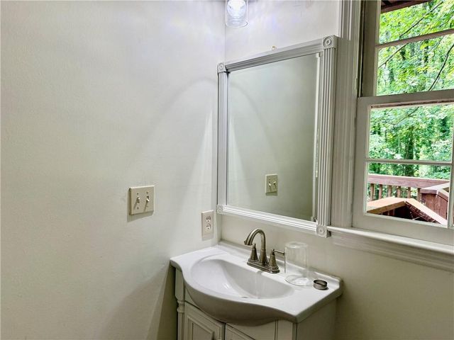 5264 Golfcrest Circle, Stone Mountain, GA 30088