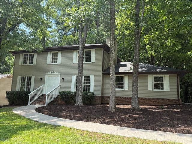 5264 Golfcrest Circle, Stone Mountain, GA 30088