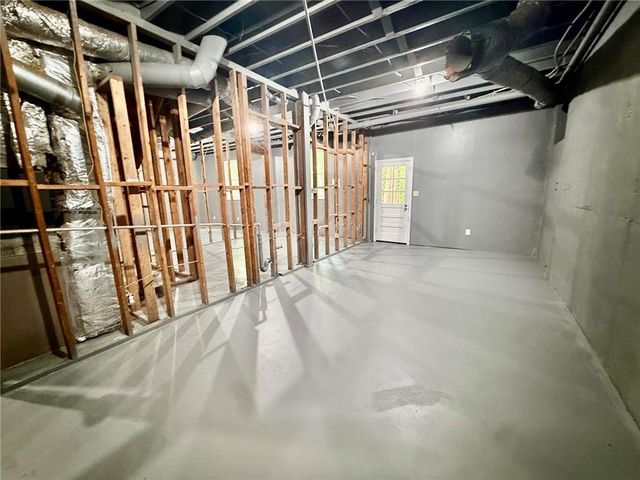 5264 Golfcrest Circle, Stone Mountain, GA 30088