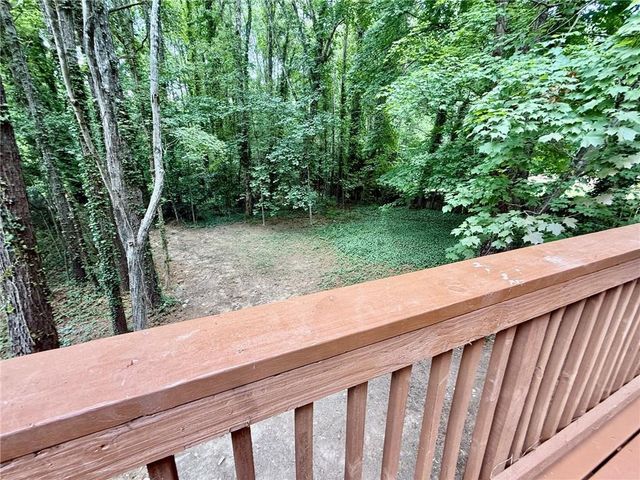 5264 Golfcrest Circle, Stone Mountain, GA 30088