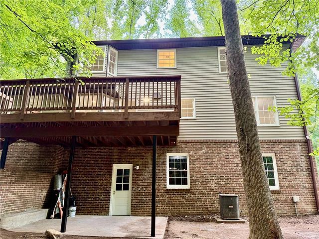 5264 Golfcrest Circle, Stone Mountain, GA 30088