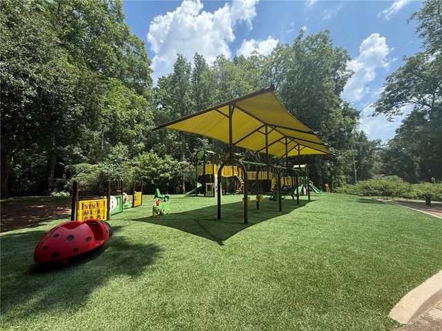 5264 Golfcrest Circle, Stone Mountain, GA 30088