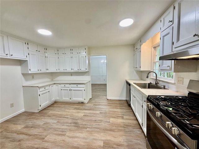 5264 Golfcrest Circle, Stone Mountain, GA 30088