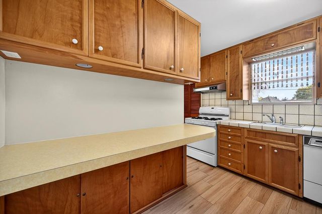 3118 Iva Way, Sacramento, CA 95821