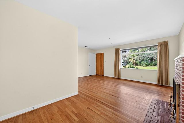 3118 Iva Way, Sacramento, CA 95821