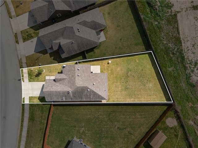 2040 Sorrento Court, Bryan, TX 77808