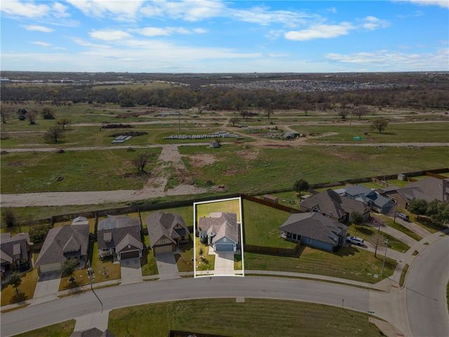 2040 Sorrento Court, Bryan, TX 77808