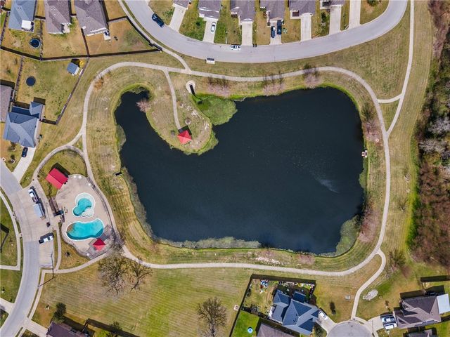 2040 Sorrento Court, Bryan, TX 77808