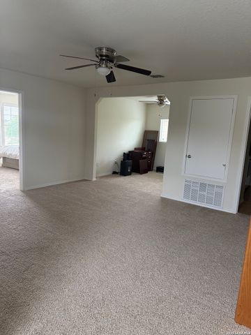 9003 Inland Lake, San Antonio, TX 78254