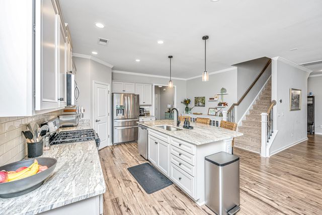 1920 Zonny Moss Drive, Johns Island, SC 29455