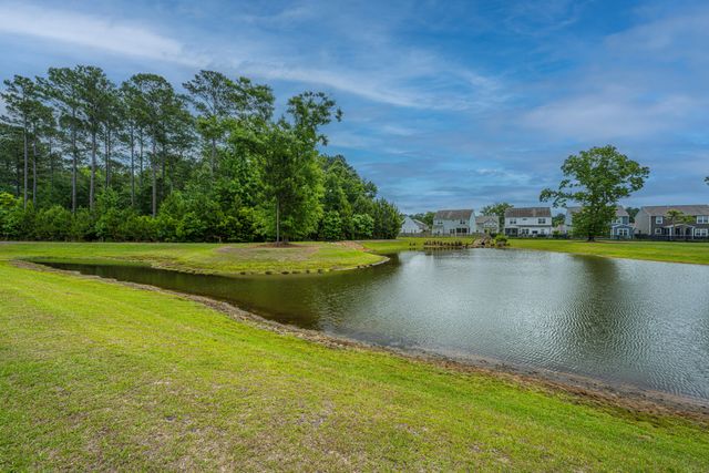 1920 Zonny Moss Drive, Johns Island, SC 29455