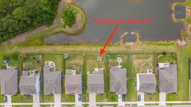 1920 Zonny Moss Drive, Johns Island, SC 29455