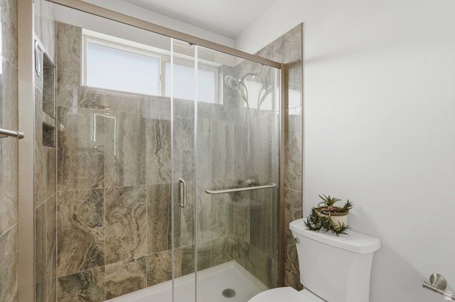 94 E 950 S, Kaysville, UT 84037