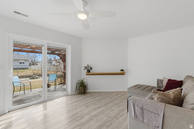 94 E 950 S, Kaysville, UT 84037