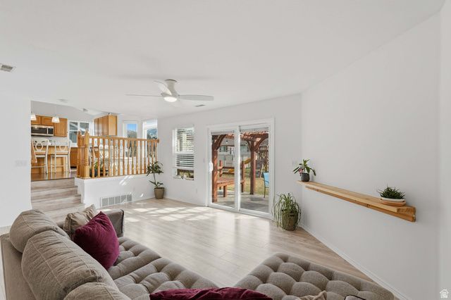 94 E 950 S, Kaysville, UT 84037