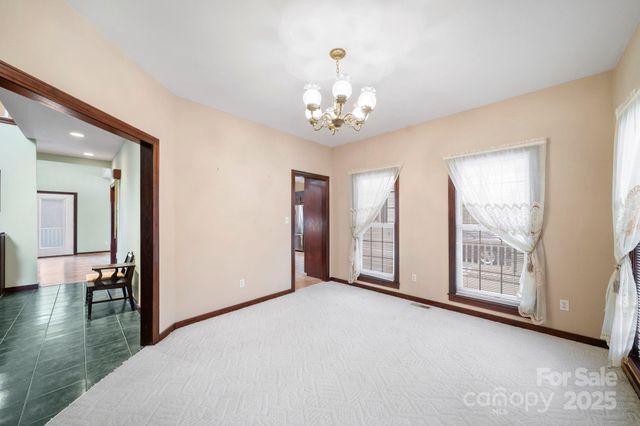 6650 Dellwood Drive, Kannapolis, NC 28081