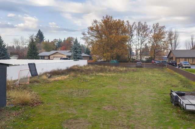 20 W Graves Rd, Spokane, WA 99218