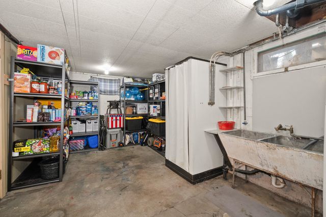 20 W Graves Rd, Spokane, WA 99218