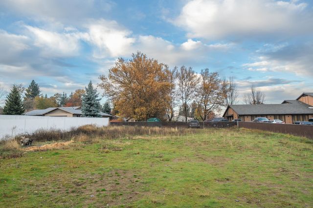 20 W Graves Rd, Spokane, WA 99218
