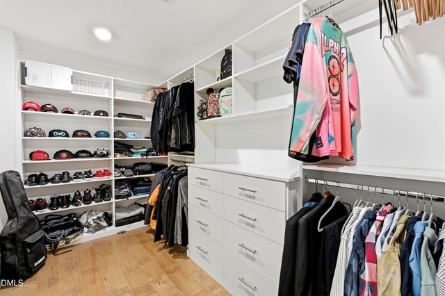 305 Pond Overlook Court, Knightdale, NC 27545