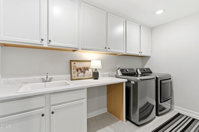 305 Pond Overlook Court, Knightdale, NC 27545