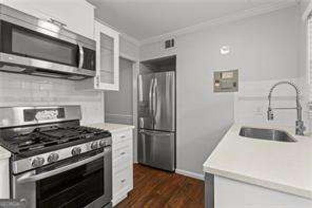 4282 Roswell Road NE B1, Atlanta, GA 30342
