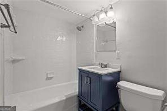 4282 Roswell Road NE B1, Atlanta, GA 30342