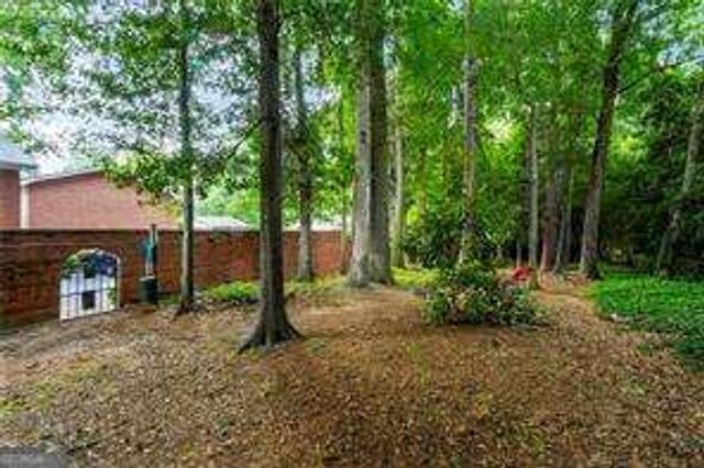 4282 Roswell Road NE B1, Atlanta, GA 30342