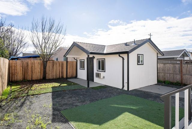 1612 94Th Ave, Oakland, CA 94603