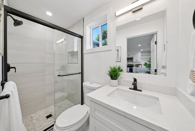 1612 94Th Ave, Oakland, CA 94603