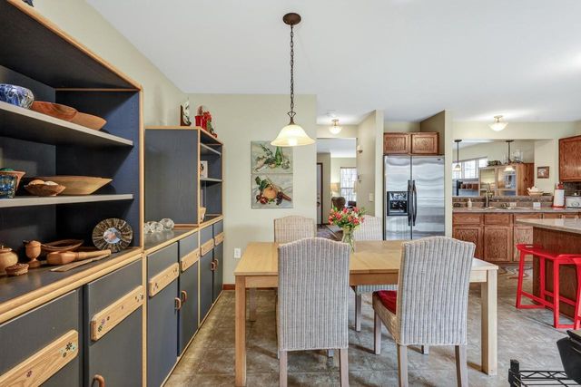 1484 Wild Iris Street, Sun Prairie, WI 53590