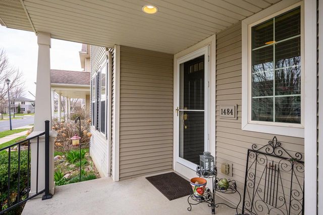 1484 Wild Iris Street, Sun Prairie, WI 53590