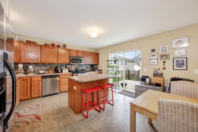 1484 Wild Iris Street, Sun Prairie, WI 53590